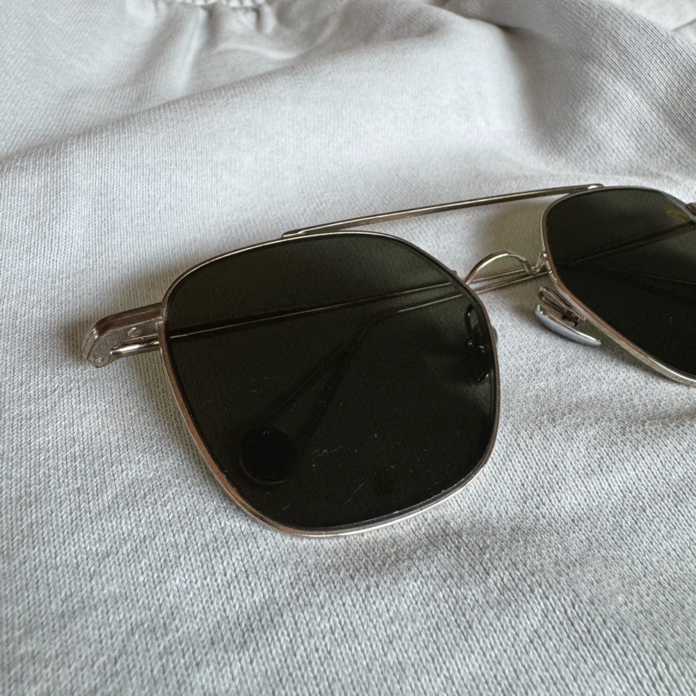 Ahlem Louxor Glasses - Picture 3 of 7